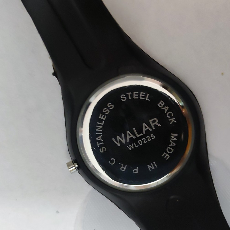 ساعت مچی دیجیتال بچگانه والار مدل Mi1