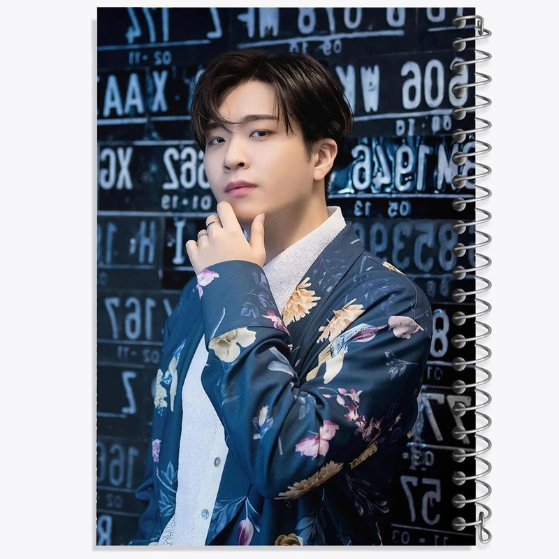 دفتر شطرنجی 50 برگ خندالو طرح یونگجه گروه گات سون GOT7 کد 11638