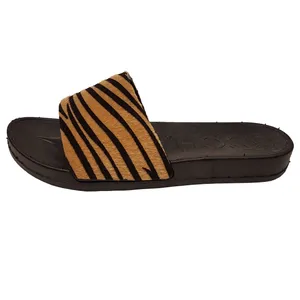 دمپایی زنانه مدل zebra-07