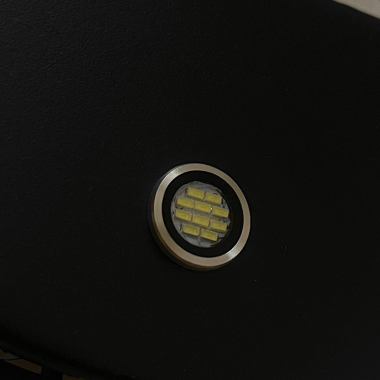 چراغ سقف خودرو مدل ring05 مناسب برای پژو 206