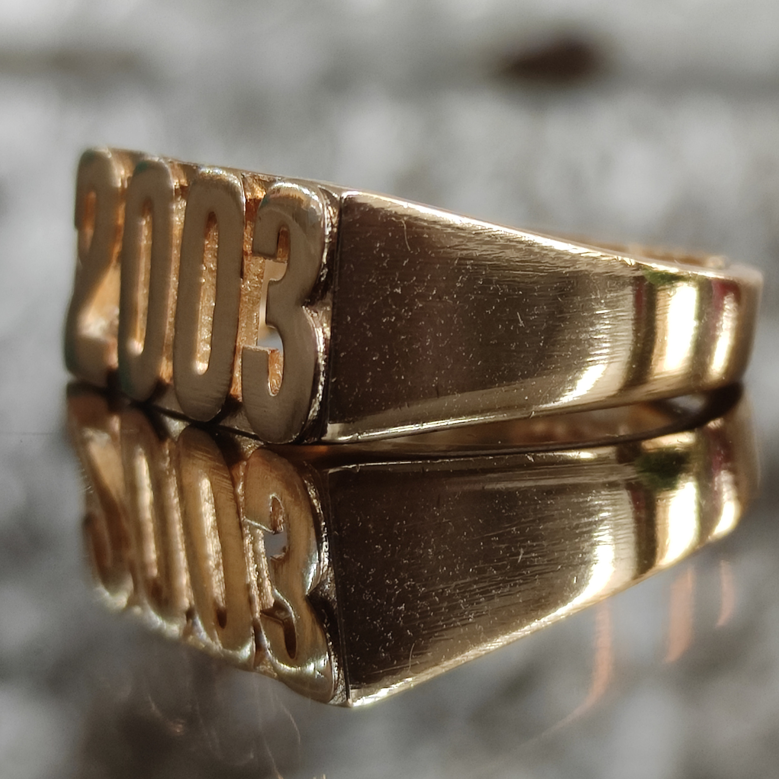 انگشتر مدل متولد 2003