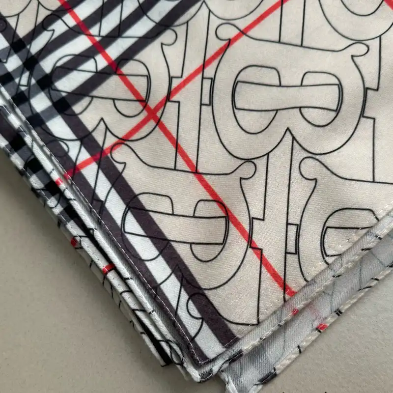 شال زنانه مدل موهر پاییزی زمستانه اسپرت مهمانی طرح چهارخانه