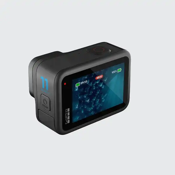 دوربین فیلم برداری ورزشی گوپرو مدل Hero 11 Black به همراه لوازم جانبی