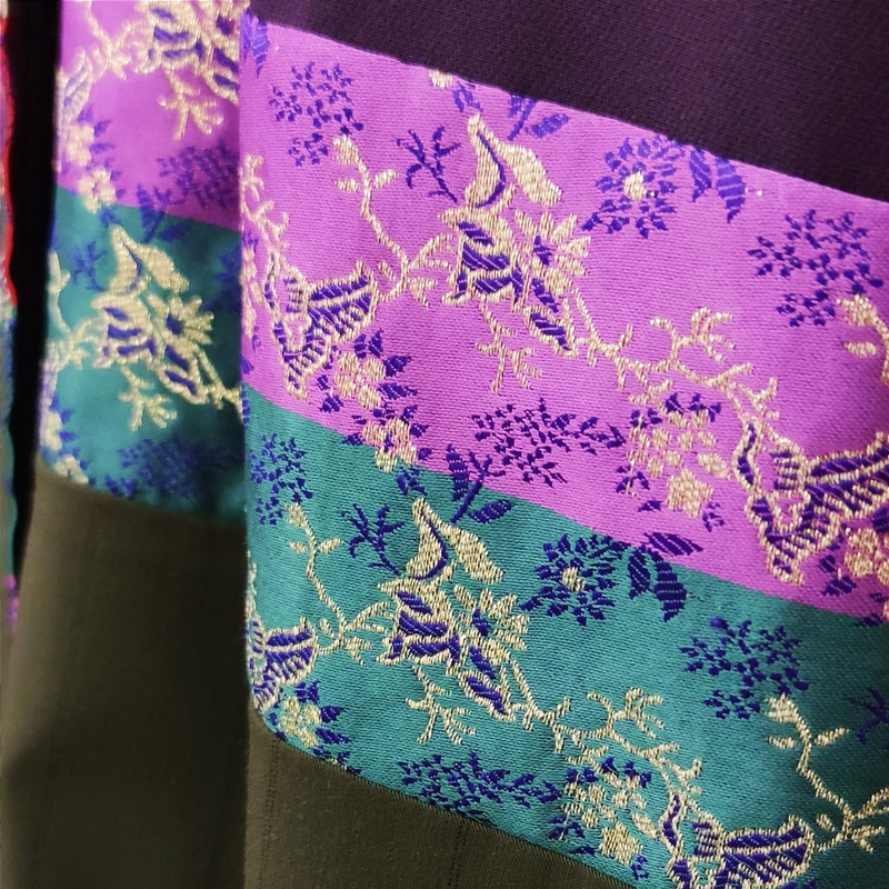 مانتو زنانه مدل ابریشمی کد Elena45