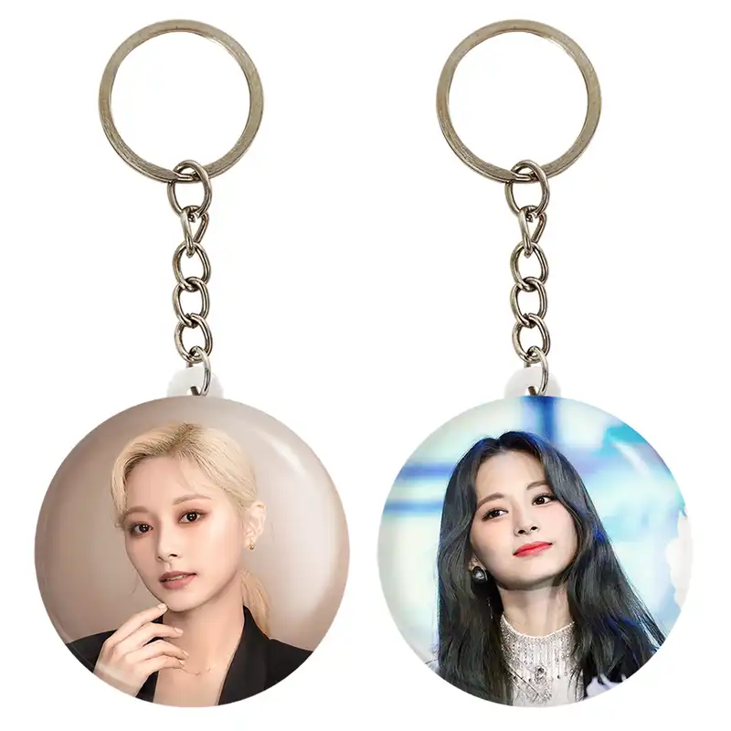 جاکلیدی خندالو مدل جویی گروه توایس TWICE کد 1987419866 مجموعه 2 عددی