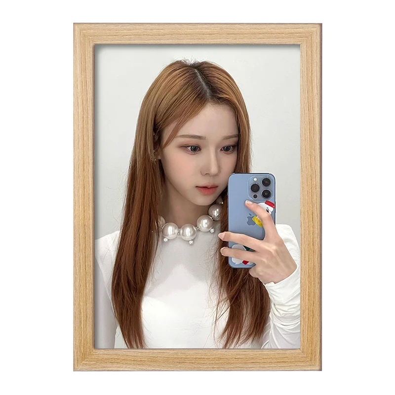 تابلو خندالو مدل جیزل گروه گروه آسپا Aespa  کد 19702