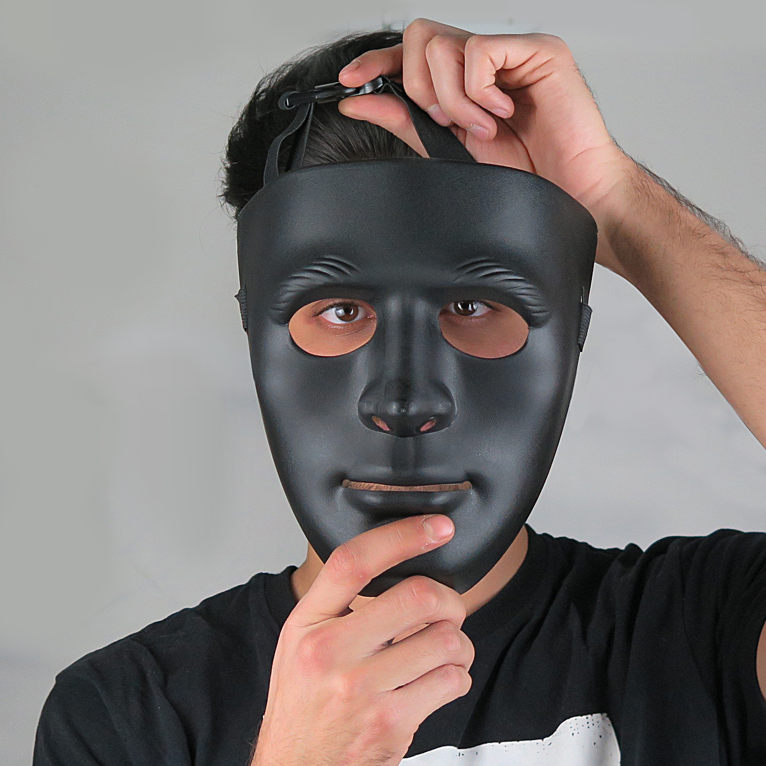 ماسک ایفای نقش مدل اسکویید گیم کد rk