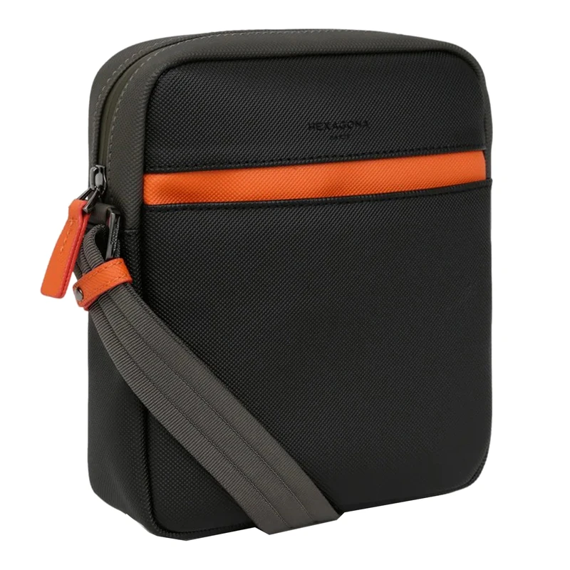 کیف رودوشی مردانه هگزاگونا مدل Master دارای یک محفظه اصلی