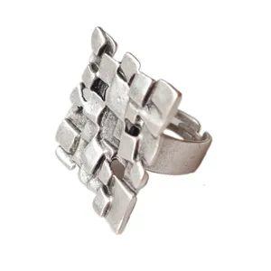 انگشتر زنانه مدل مربعی