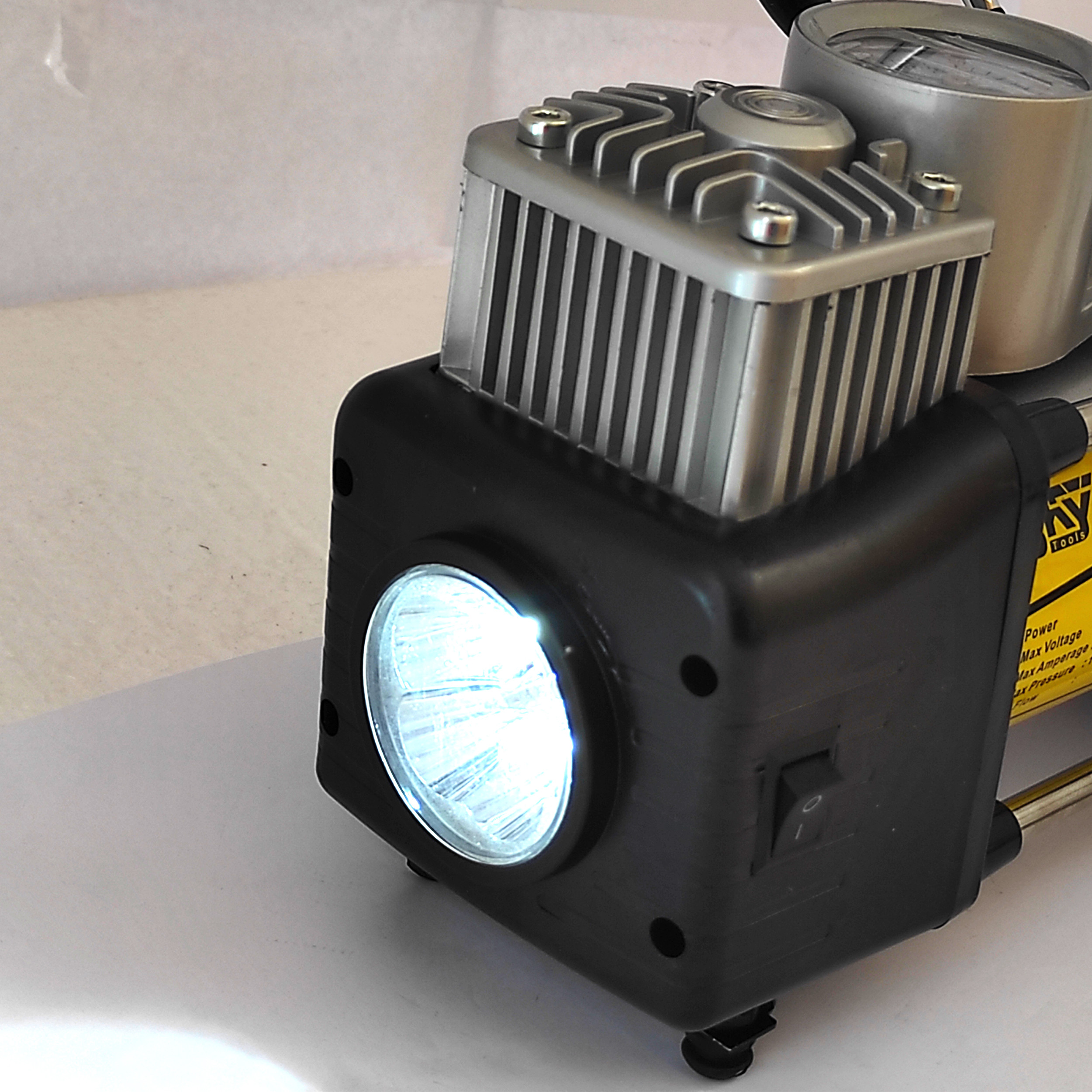 کمپرسور باد فندکی اسکای مدل piston-2 مجموعه 15 عددی