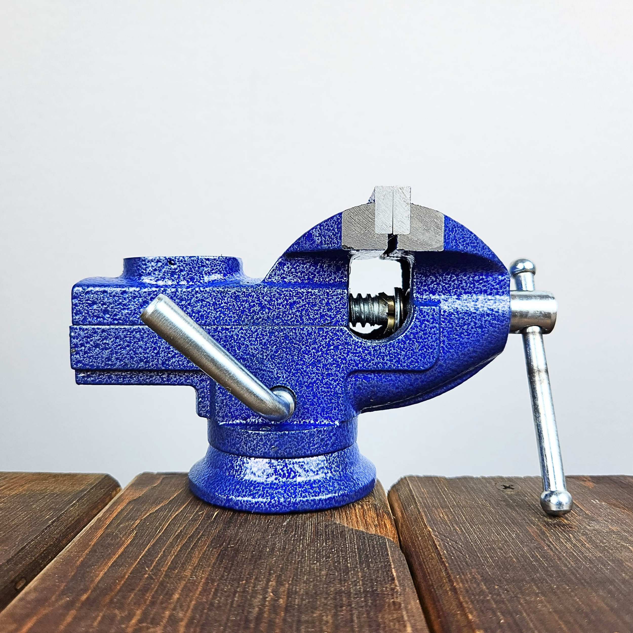 گیره بغل میزی کد 10077 گردان