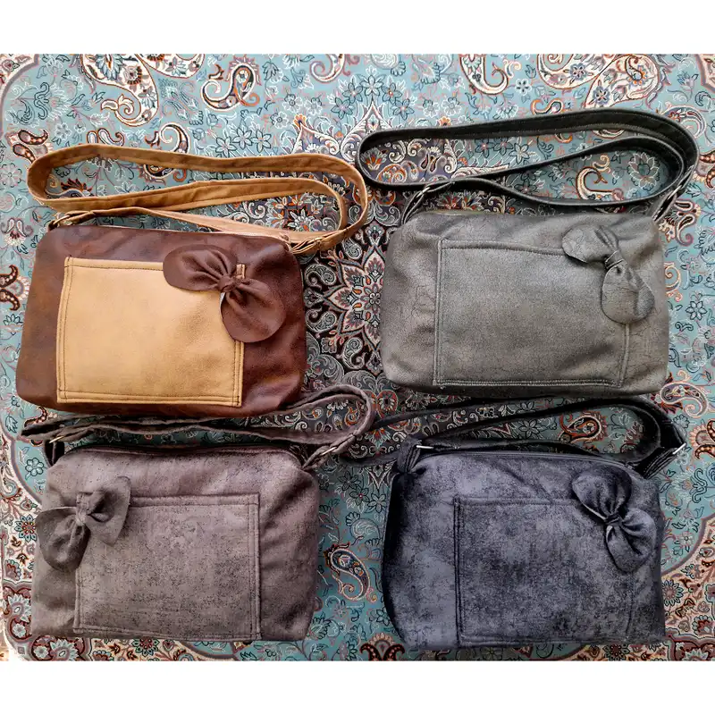 کیف دوشی زنانه مدل P.M10