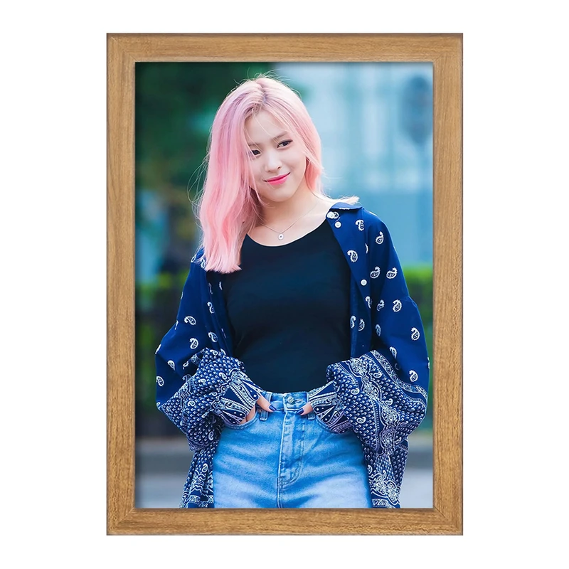 تابلو خندالو مدل ریوجین گروه ایتزی ITZY  کد 20180