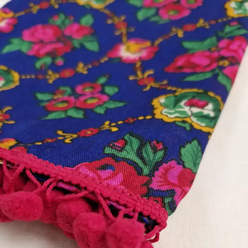 شال زنانه مدل موهر گل زنجیری