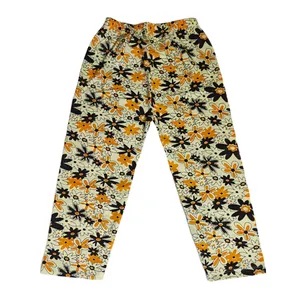 شلوارک زنانه مدل 1024