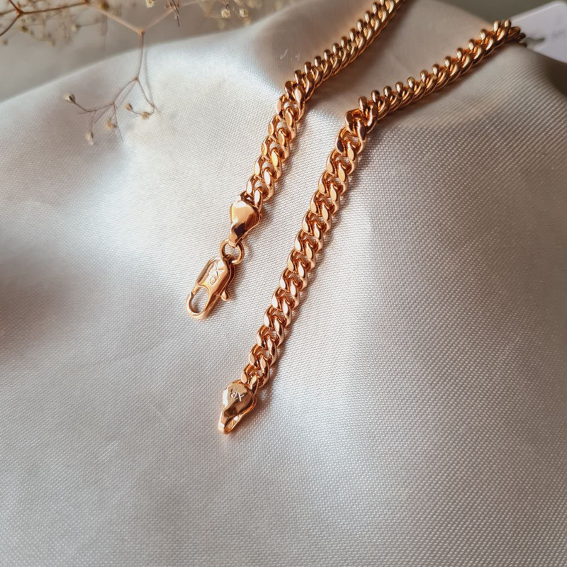 زنجیر زنانه ژوپینگ کد 830 زنجیر زنانه ژوپینگ کد 830