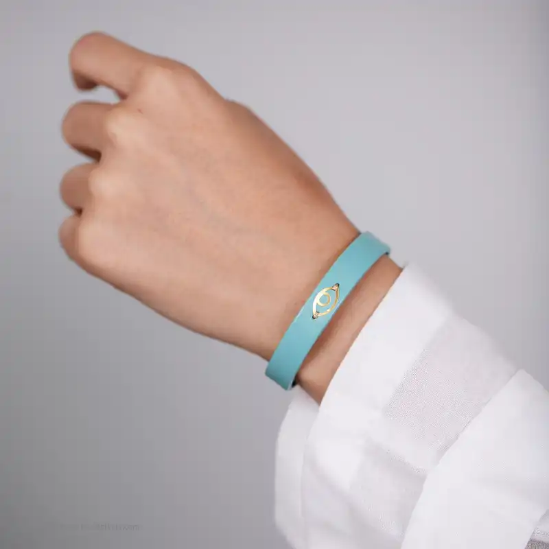 دستبند طلا 18 عیار زنانه مانچو کد bfg196