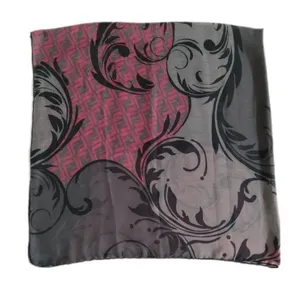 روسری زنانه مدل نخی برگی