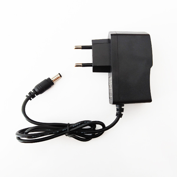 آداپتور برق 9 ولت 1 آمپر مدل EU083S آداپتور برق 9 ولت 1 آمپر مدل EU083S