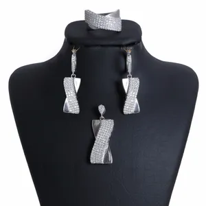 نیم ست نقره زنانه جی تی ای مدل 232