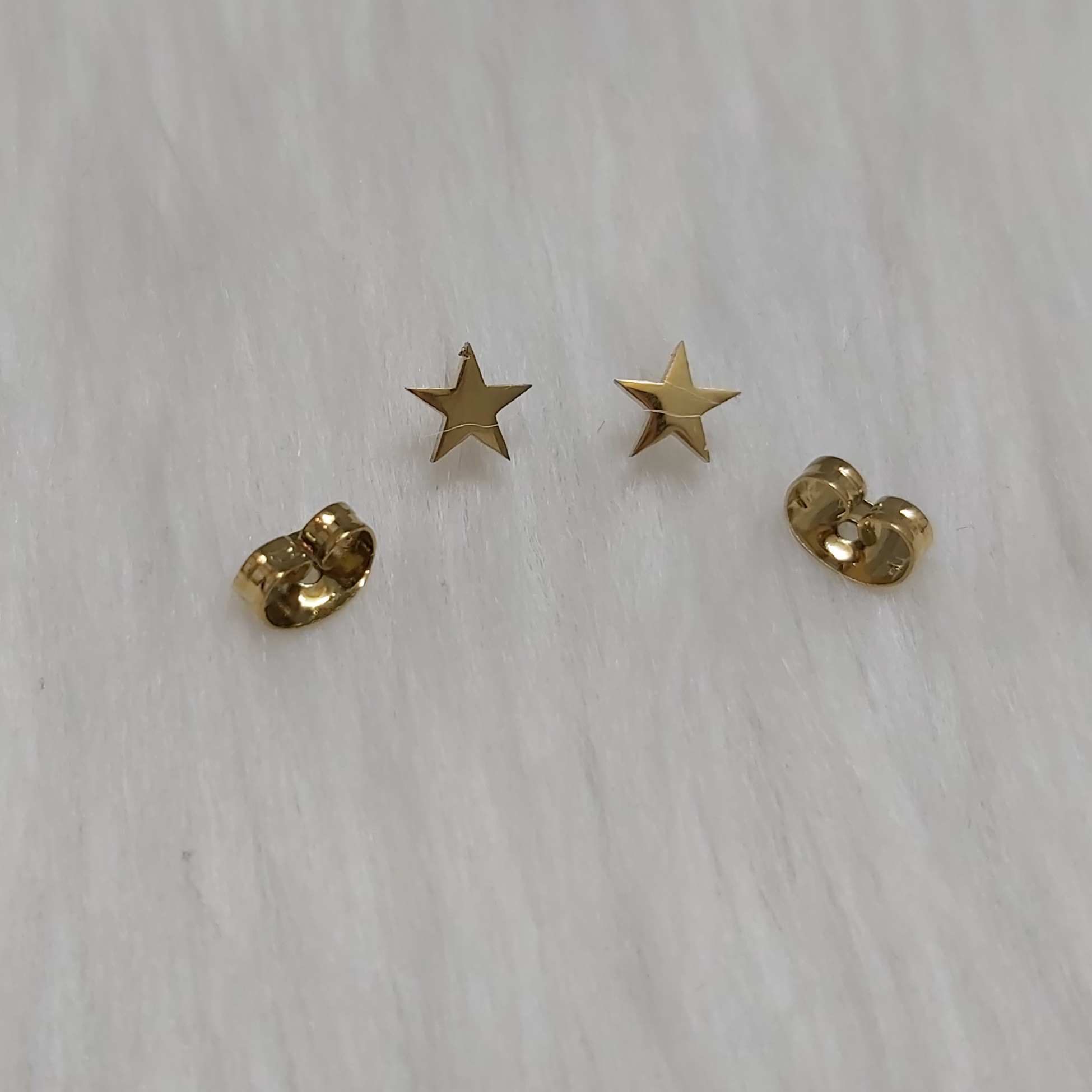 گوشواره زنانه مدل میخی طرح ستاره کد sta110small