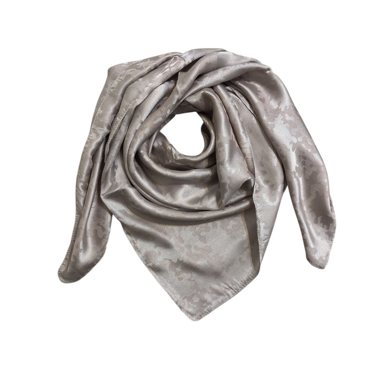 روسری زنانه مدل ژاکارد قواره 110 کد 0743