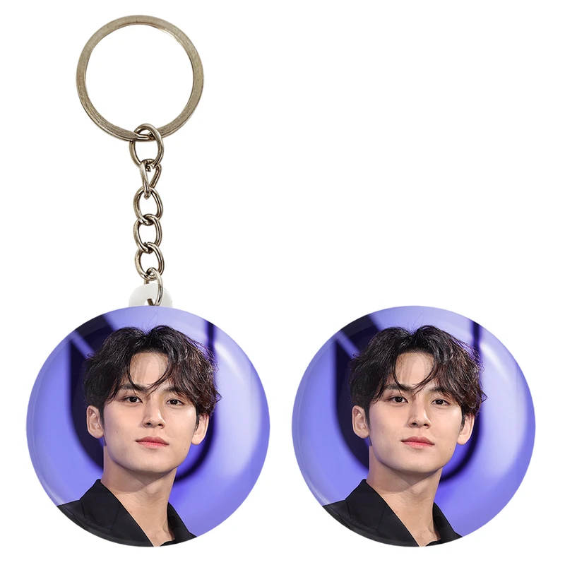 پیکسل خندالو مدل مینگیو گروه سونتین Seventeen کد 21637 به همراه جاکلیدی