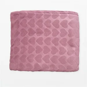 پتو مسافرتی 1 نفر مدل قلبی سایز 200x145 سانتی‌متر