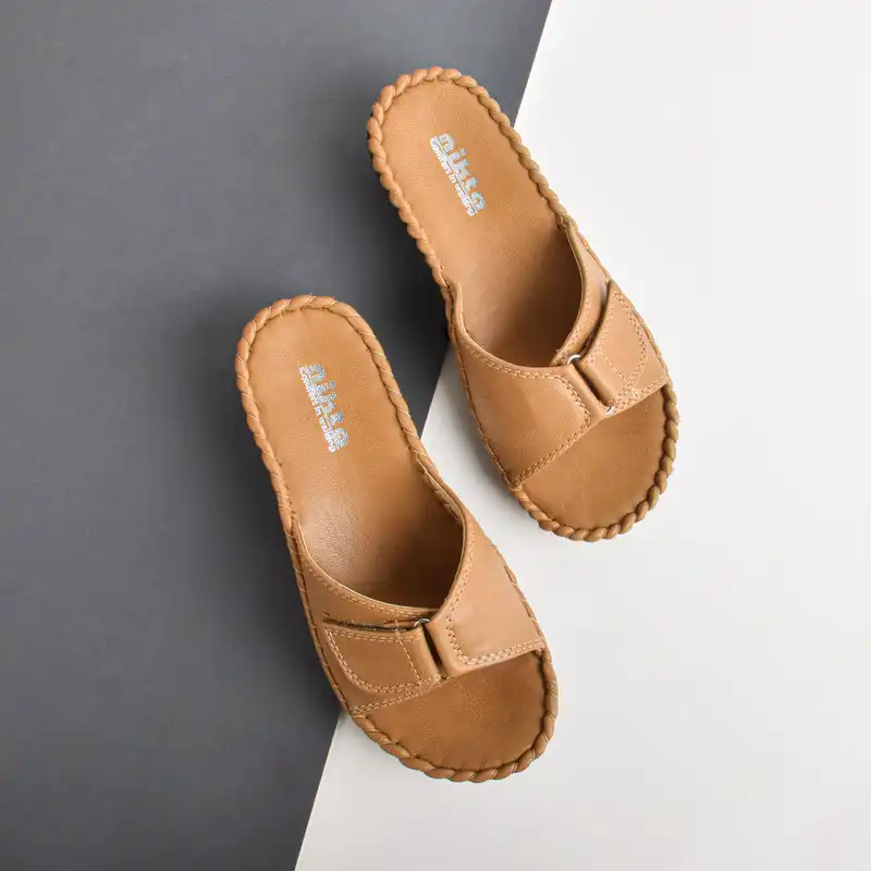 دمپایی زنانه نیکتا مدل برچسبی کد BZH.2028