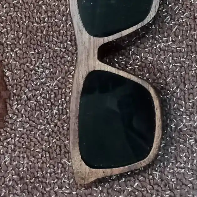 عینک آفتابی مدل چوبی طرح مهران