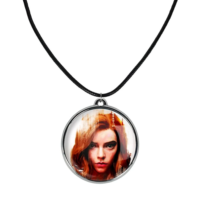 گردنبند خندالو مدل سریال گامبی وزیر کد 2780327804