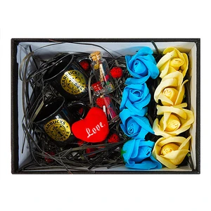 ست هدیه مدل گل مجموعه 15 عددی