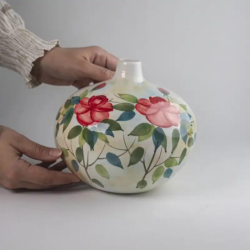 گلدان سفالی طرح نقاشی زیر لعاب مدل سیب کد T-4