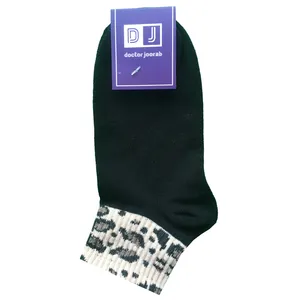 جوراب ساق کوتاه دخترانه دکتر جوراب مدل پنبه پلنگی رنگ مشکی