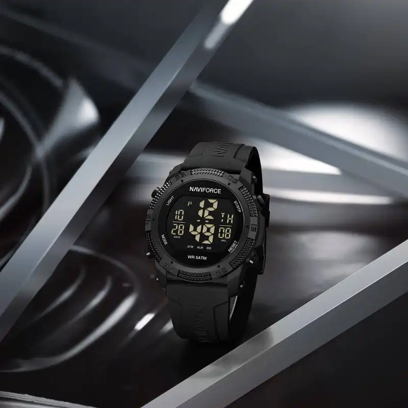 ساعت مچی دیجیتال نیوی فورس مدل NF7104BBB