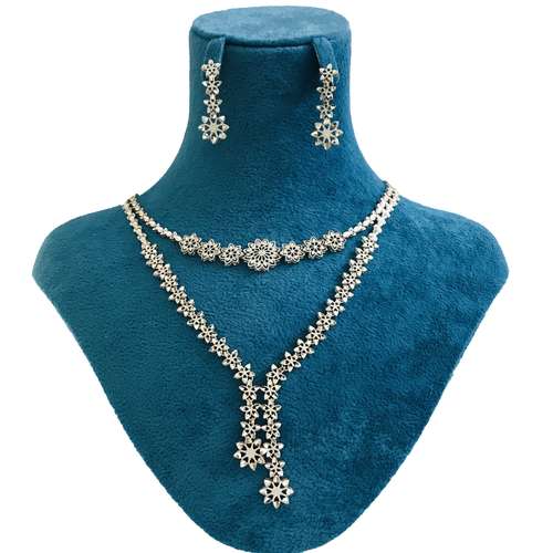 نیم ست نقره زنانه مدل تراش کراواتی 932-249 طرح طلا