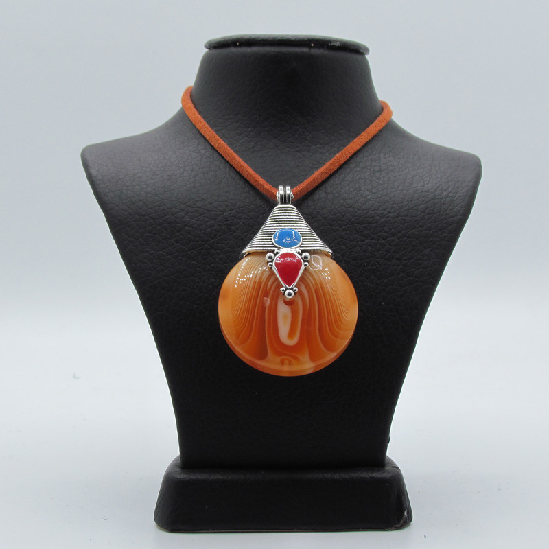 گردنبند دخترانه مدل تبتی کد tibatian004