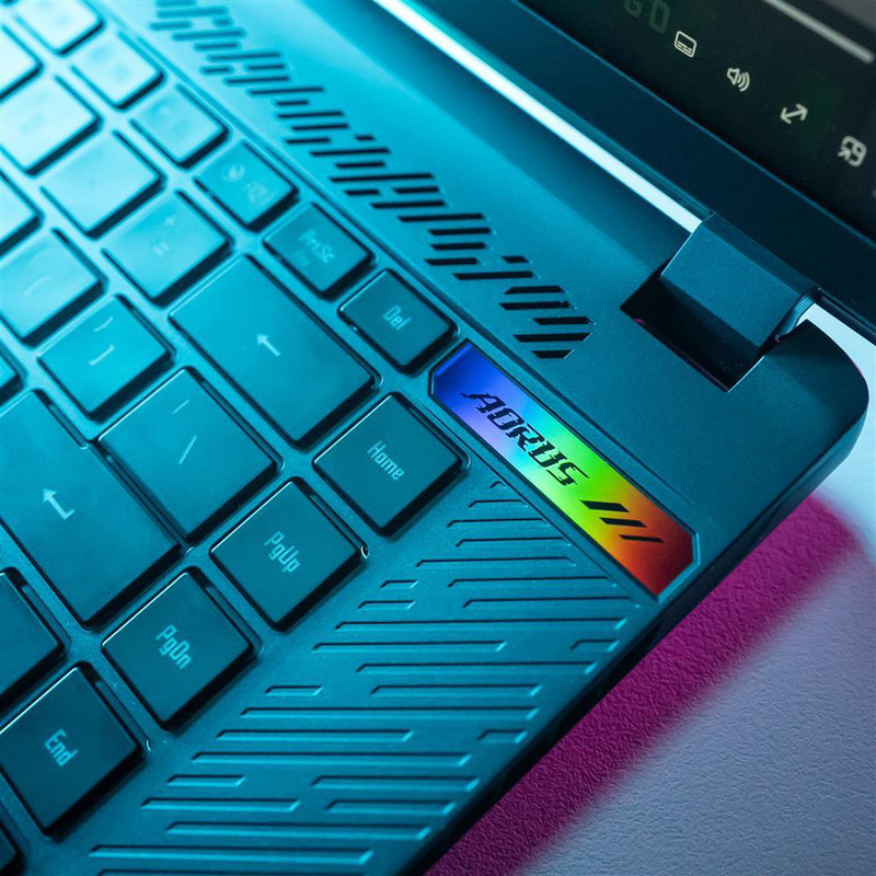 لپ تاپ 16 اینچی گیگابایت مدل AORUS 16X 9KG-i7 13650HX-16GB DDR5 4800MHz-1TB SSD-RTX4060 8GB-QHD 165Hz