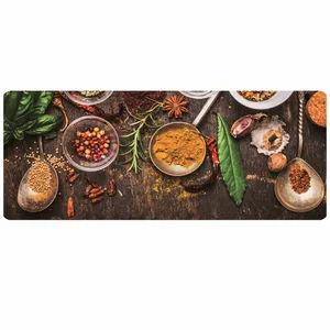 پادری مدل جلوسینکی سه لایه رویه مخمل طرح ادویه کد L1625 سایز 110x45 سانتی متر