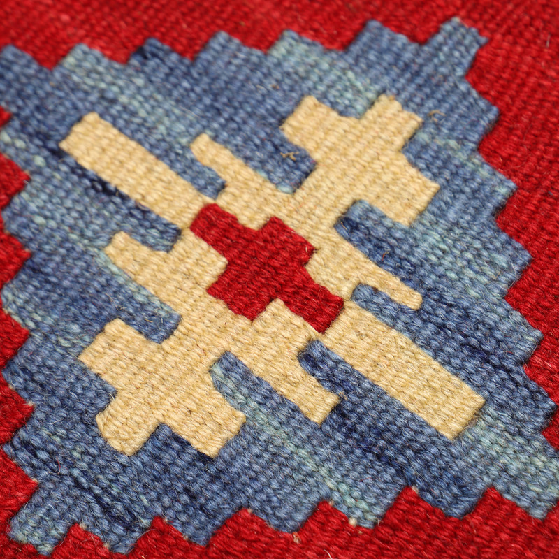 گلیم دستبافت یک و نیم متری مدل قشقایی کد 4030154