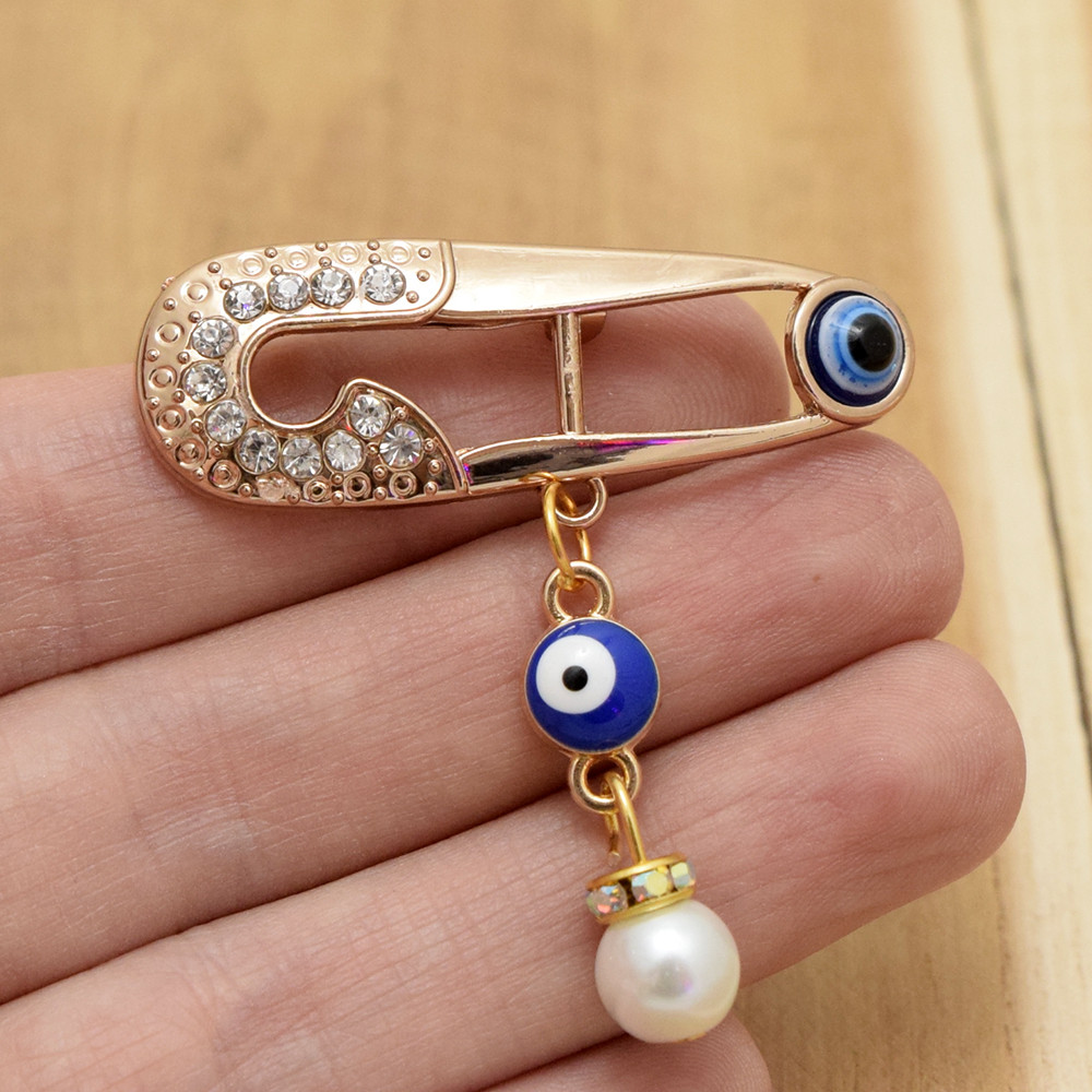 سنجاق سینه دخترانه مدل چشم نظر P10