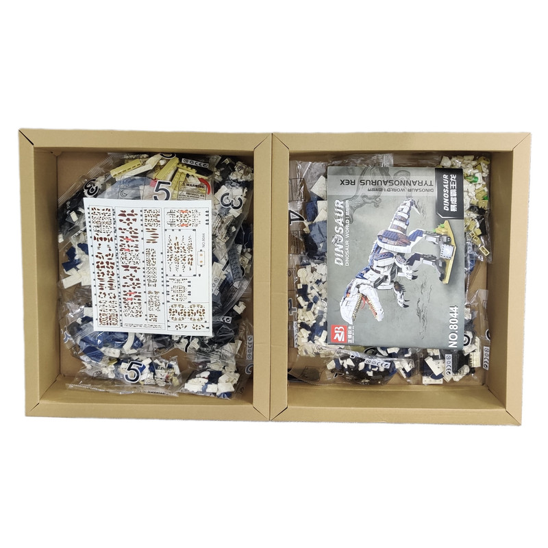 ساختنی دایناسور مدل TYRANNOSAURUS REX