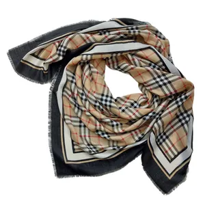 روسری زنانه سیااسکارف مدل چهارخانه