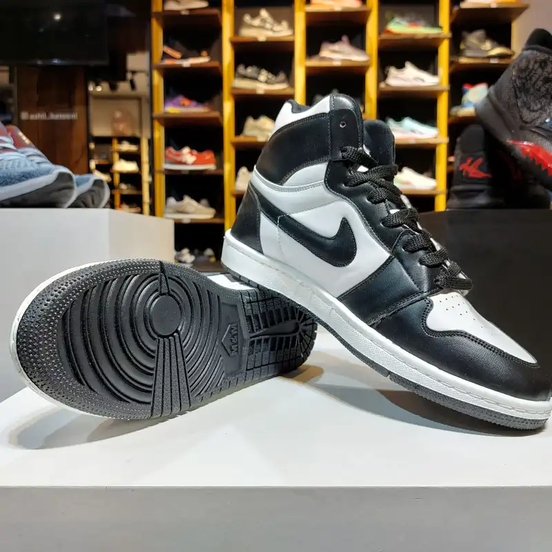 کفش بسکتبال مدل aj 1 bkwh-126001009