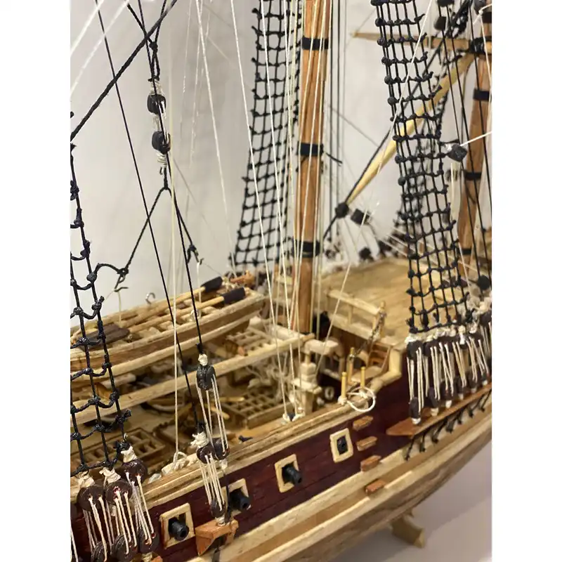 ماکت دکوری طرح کشتی مدل caroline
