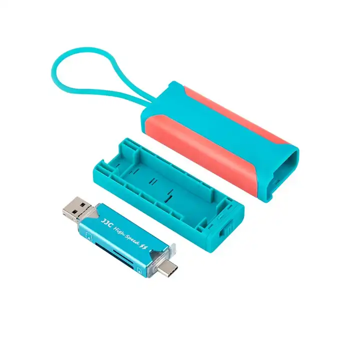 کارت خوان جی جی سی مدل MCR-STM5 BP به همراه کیت محافظ کارت حافظه