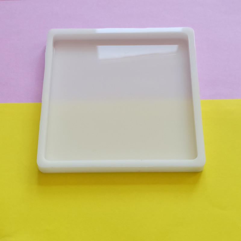 قالب رزین مدل زیر لیوانی طرح مربع کد SQ1