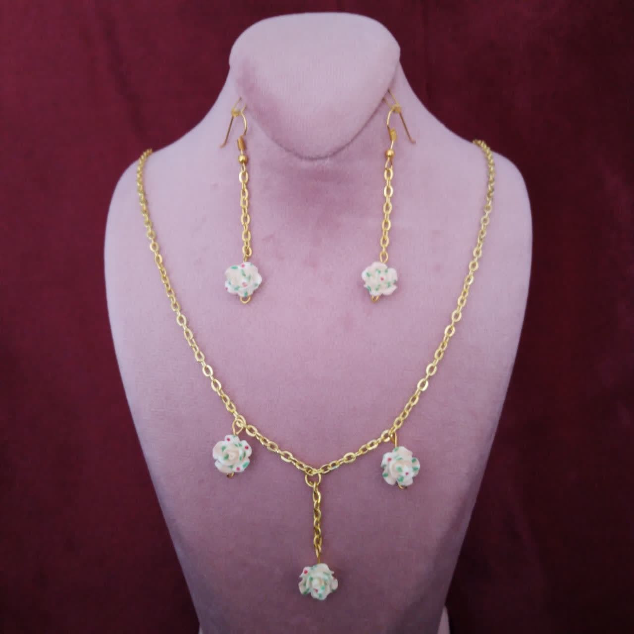 نیم ست دخترانه مدل m0215 نیم ست دخترانه مدل m0215