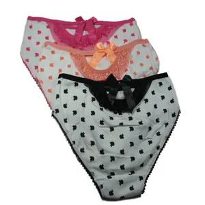 شورت زنانه مدل SHO007 بسته 3 عددی