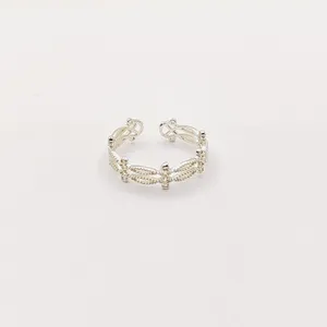 انگشتر زنانه مدل کلاسیک کد 28